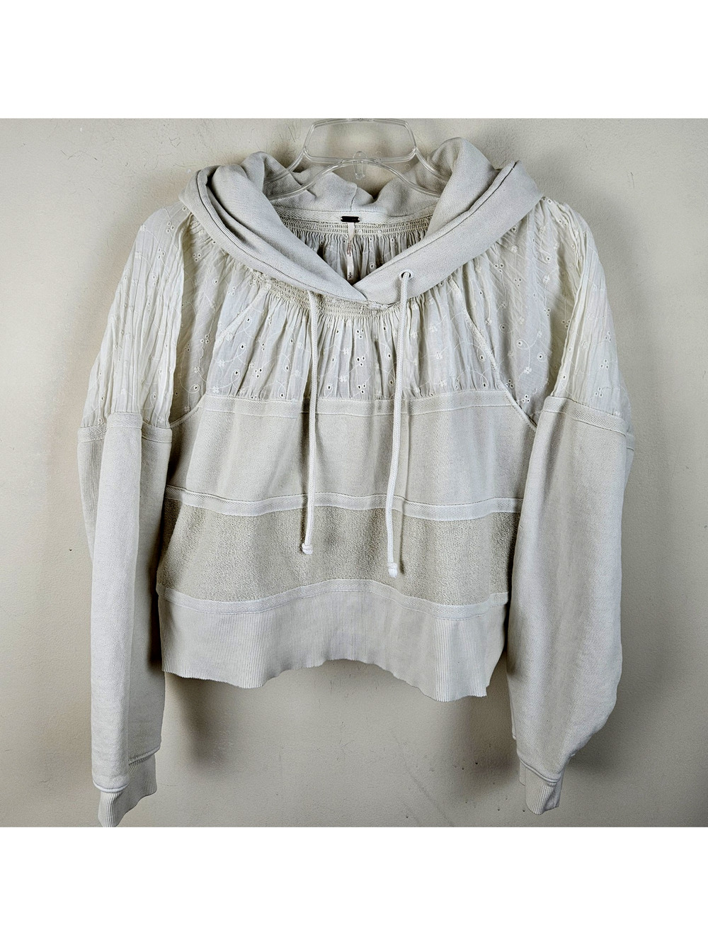 FREE PEOPLE Crop Hoodie Sweatshirt PIPER -S- Eyelet Lace Ivory Raw Edges